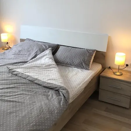 Limor's Place Бухарест