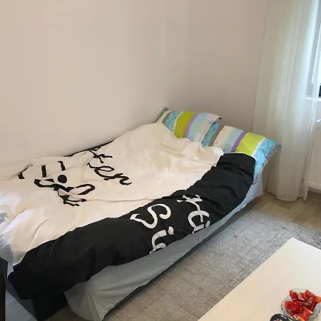 Limor's Place Apartment *